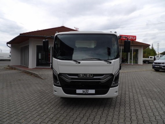 Isuzu M30 7,5t 3,0L 150k A/T hák. nosič (foto 2)