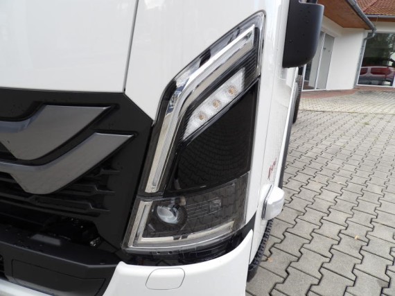 Isuzu M30 7,5t 3,0L 150k A/T hák. nosič (foto 54)