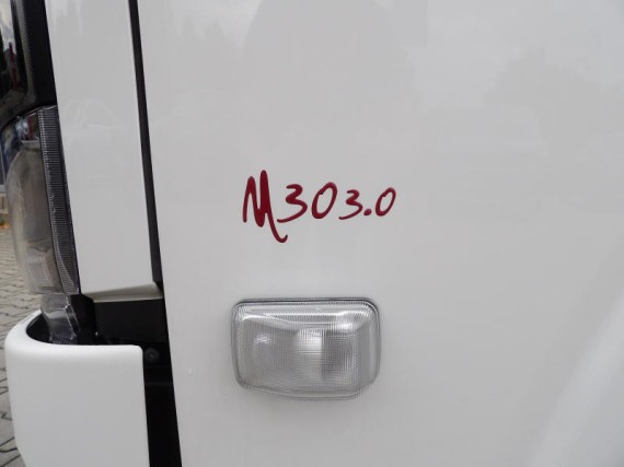 Isuzu M30 7,5t 3,0L 150k A/T hák. nosič (foto 28)