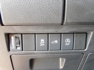 Isuzu D-Max V-Cross Double Cab 4x4 A/T (foto 19)