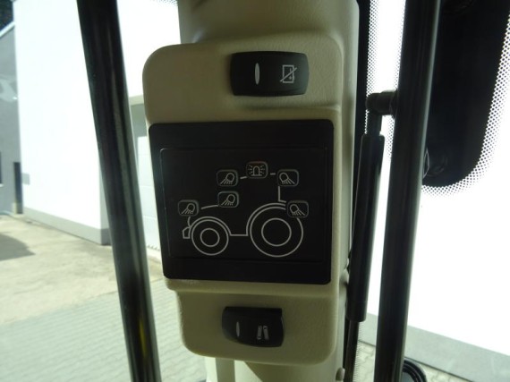 Basak Ostatní 5115 s čelní hydraulikou a PTO (foto 16)