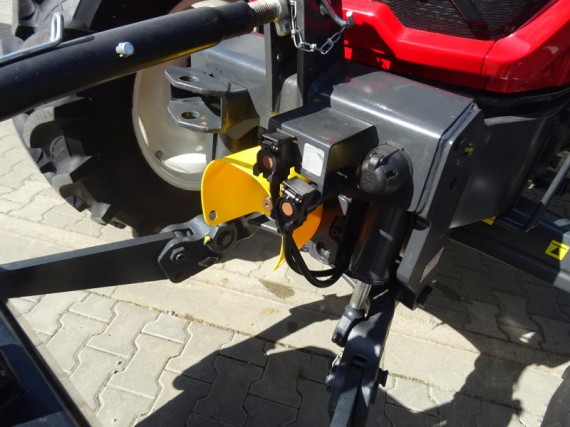 Basak Ostatní 5115 s čelní hydraulikou a PTO (foto 20)