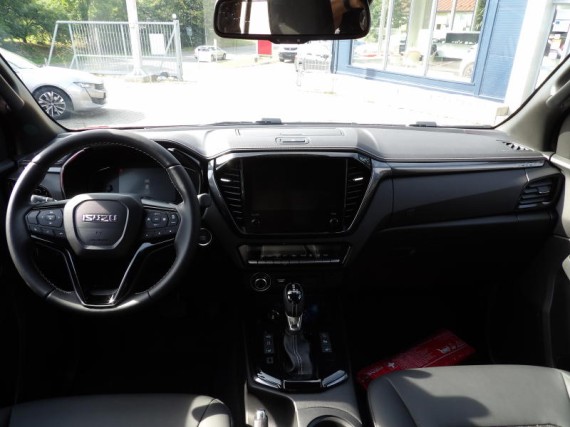 Isuzu D-Max V-Cross Double Cab 4x4 A/T (foto 6)