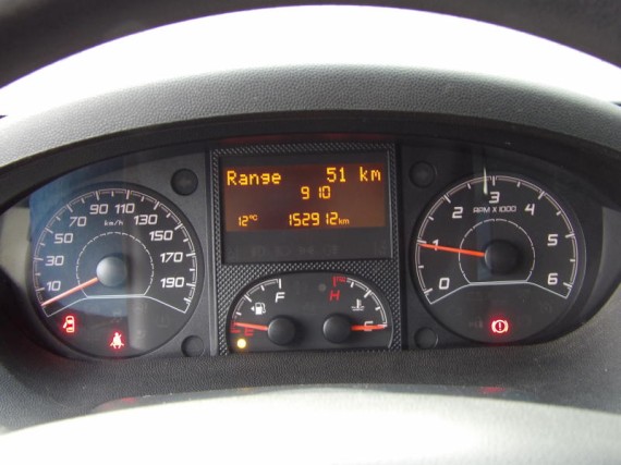 Peugeot Boxer L2H2, 2,0 130k 6 míst (foto 21)