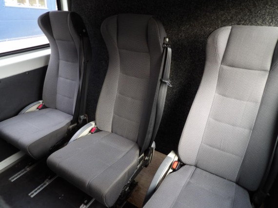 Peugeot Boxer L2H2, 2,0 130k 6 míst (foto 14)