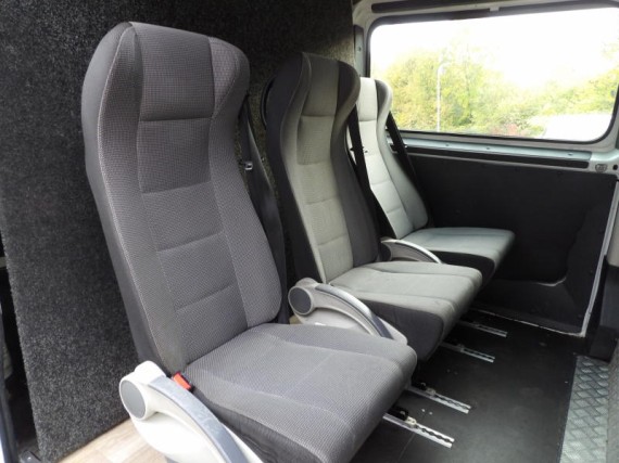 Peugeot Boxer L2H2, 2,0 130k 6 míst (foto 16)