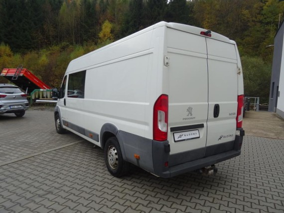 Peugeot Boxer L4H2 7 míst 2,0 BlueHDi 160k (foto 4) Peugeot Boxer L4H2 7 míst 2,0 BlueHDi 160k (foto 4)