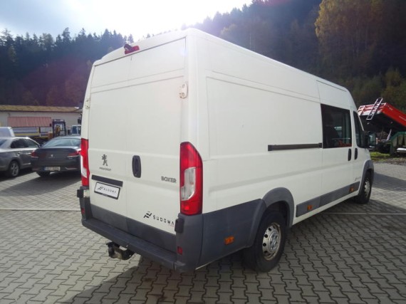 Peugeot Boxer L4H2 7 míst 2,0 BlueHDi 160k (foto 11) Peugeot Boxer L4H2 7 míst 2,0 BlueHDi 160k (foto 11)