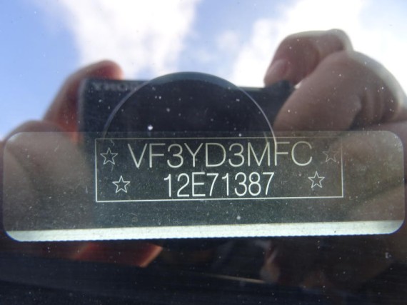 Peugeot Boxer L4H2 7 míst 2,0 BlueHDi 160k (foto 31) Peugeot Boxer L4H2 7 míst 2,0 BlueHDi 160k (foto 31)