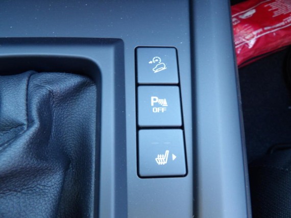 Isuzu D-Max Space Cab LS 4x4 (foto 46)