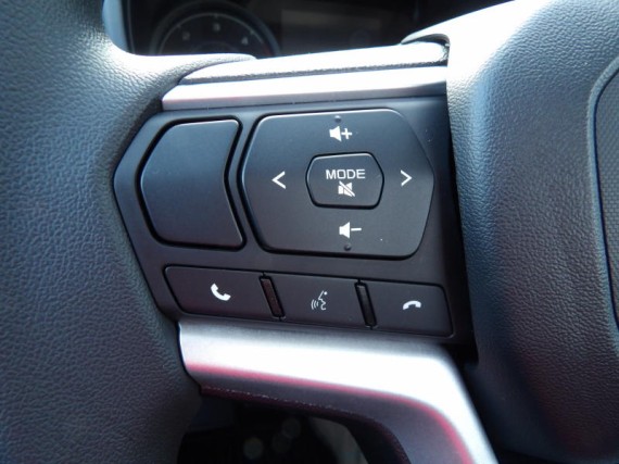 Isuzu D-Max L Single Cab  4x4 A/T (foto 14)