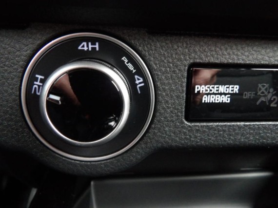 Isuzu D-Max LSE Double Cab 4x4 A/T (foto 19)