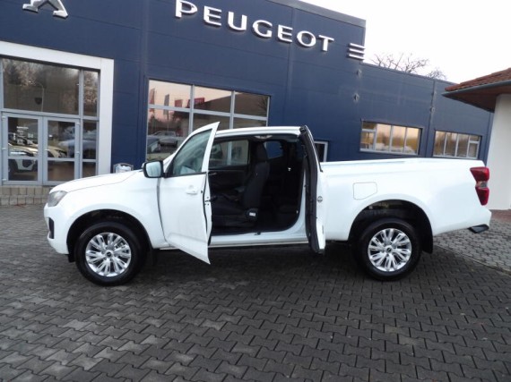 Isuzu D-Max Space Cab LS 4x4 (foto 15)