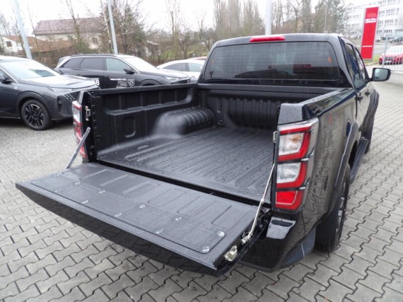 Isuzu D-Max V-Cross Double Cab 4x4 A/T (foto 43)