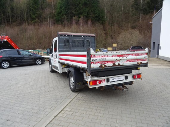 Peugeot Boxer dvoukabina 3s sklápěč 3,0 HDi (foto 2)