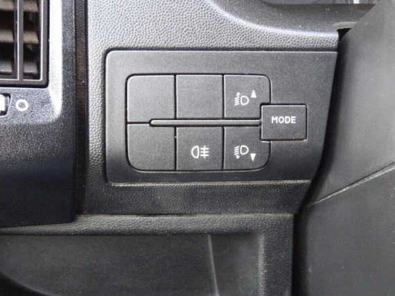 Peugeot Boxer dvoukabina 3s sklápěč 3,0 HDi (foto 12)