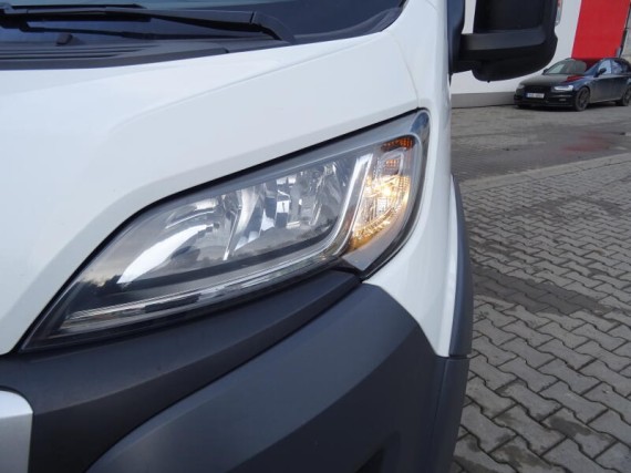 Peugeot Boxer dvoukabina 3s sklápěč 3,0 HDi (foto 24)