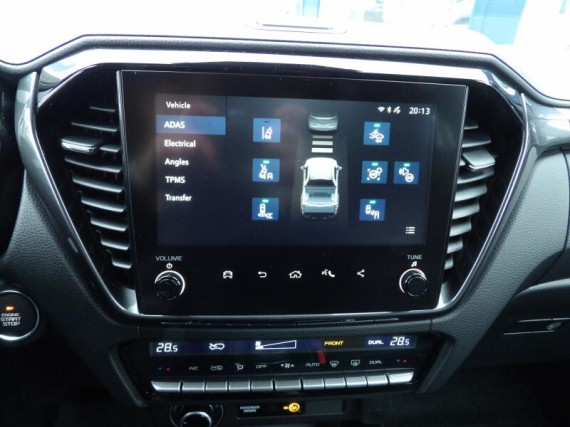 Isuzu D-Max V-Cross Double Cab 4x4 A/T (foto 41)