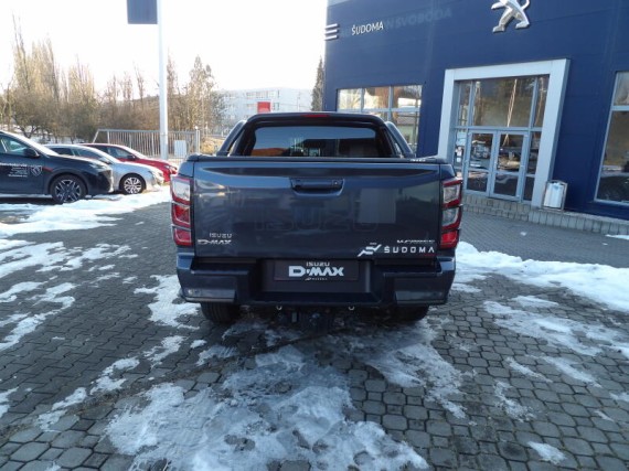Isuzu D-Max V-Cross Double Cab 4x4 A/T (foto 5)