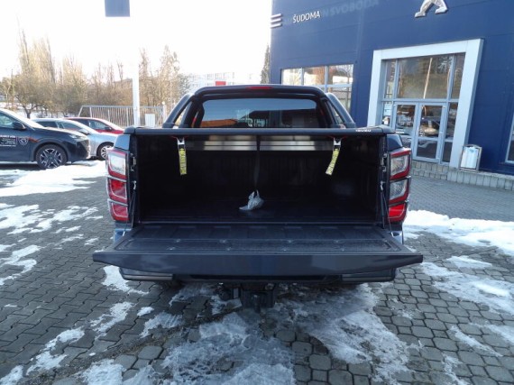 Isuzu D-Max V-Cross Double Cab 4x4 A/T (foto 10)