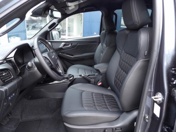 Isuzu D-Max V-Cross Double Cab 4x4 A/T (foto 20)