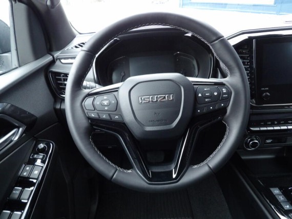 Isuzu D-Max V-Cross Double Cab 4x4 A/T (foto 19)