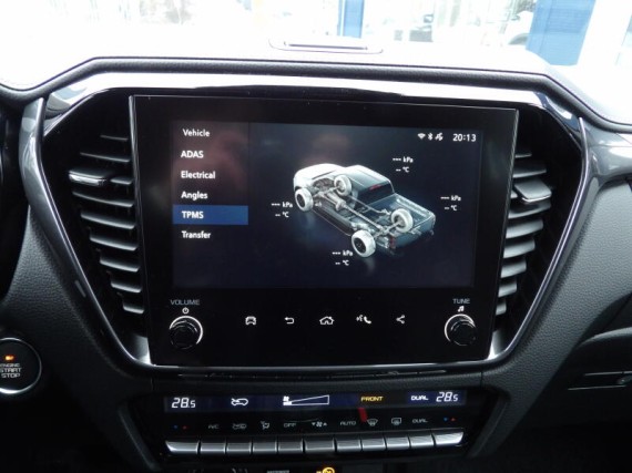 Isuzu D-Max V-Cross Double Cab 4x4 A/T (foto 40)