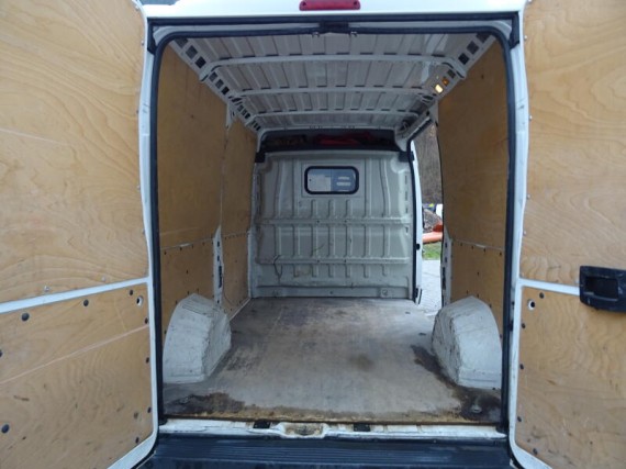 Peugeot Boxer Furgon L2H2 2,0 BlueHDi 160k (foto 21)