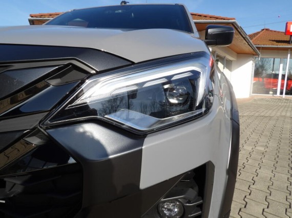 Isuzu D-Max V-Cross Double Cab 4x4 A/T (foto 41)