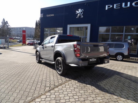 Isuzu D-Max V-Cross Double Cab 4x4 A/T (foto 38)