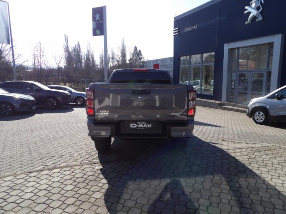 Isuzu D-Max V-Cross Double Cab 4x4 A/T (foto 39)
