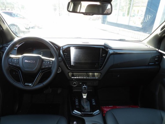 Isuzu D-Max V-Cross Double Cab 4x4 A/T (foto 5)