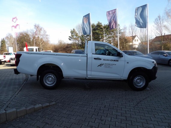 Isuzu D-Max L Single Cab  4x4 A/T (foto 8)
