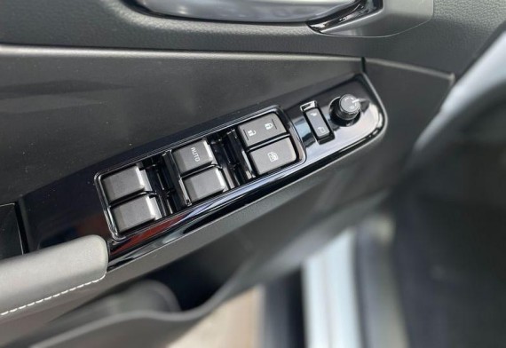 Isuzu D-Max LSE Double Cab 4x4 A/T (foto 13)