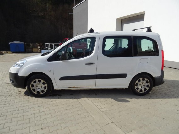 Peugeot Partner Tepee 1,6 HDi 74k MAN6 (foto 4)