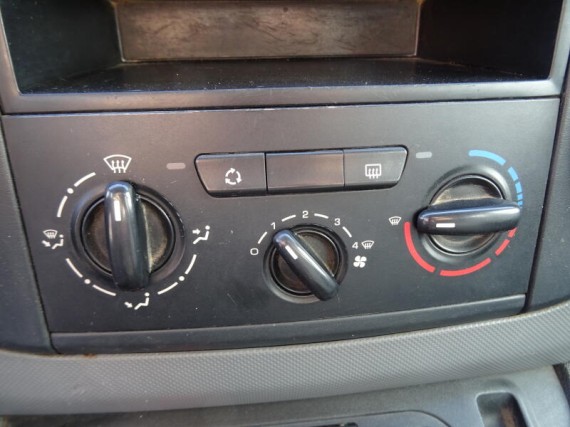 Peugeot Partner Tepee 1,6 HDi 74k MAN6 (foto 22)