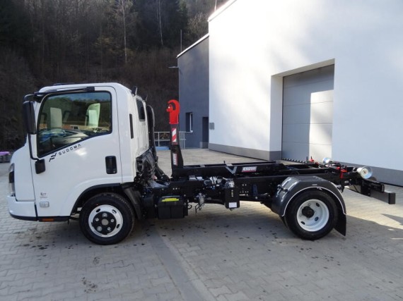 Isuzu M27 3.0L, hákový nosič kontejnerů (foto 6)