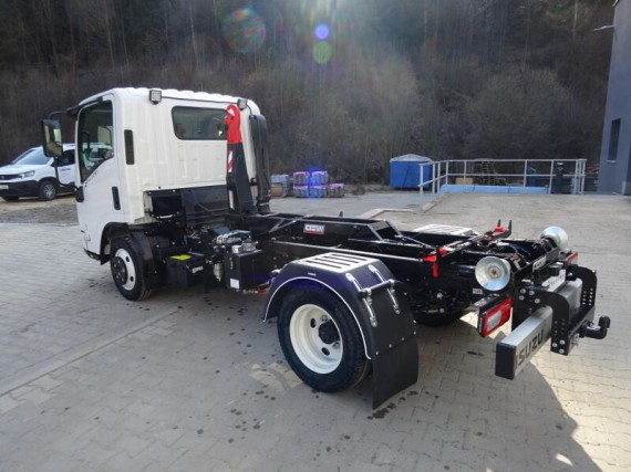 Isuzu M27 3.0L, hákový nosič kontejnerů (foto 8)