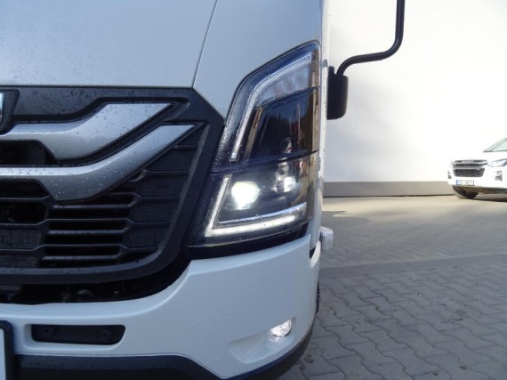 Isuzu M27 3.0L, hákový nosič kontejnerů (foto 17)