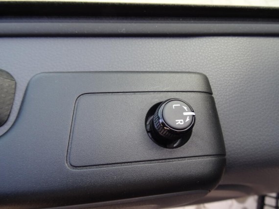 Isuzu M27 3.0L, hákový nosič kontejnerů (foto 25)