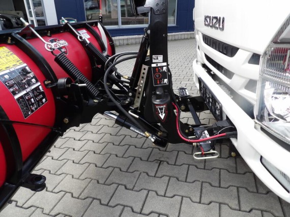 Isuzu M27 3,0L 150k MAN5 3s sklápěč (foto 49)