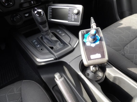 Isuzu D-Max Space Cab LS 4x4 A/T (foto 12)