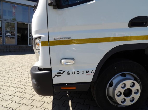 Mitsubishi Canter FUSO 9C18 nosič kontejnerů (foto 10)