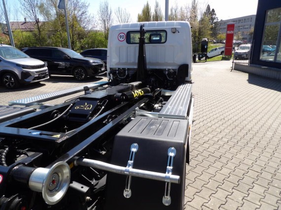 Mitsubishi Canter FUSO 9C18 nosič kontejnerů (foto 26)