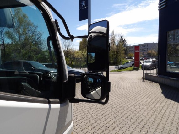 Mitsubishi Canter FUSO 9C18 nosič kontejnerů (foto 28)