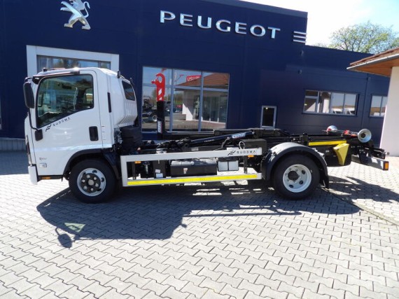 Isuzu M30 7,5t 3,0L 150k A/T hák. nosič (foto 8)