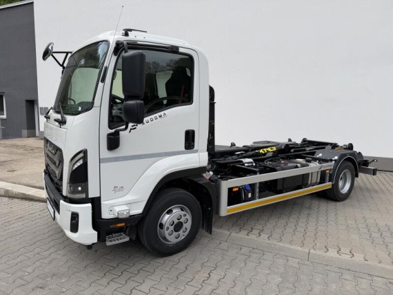 Isuzu F11 5.2L, 240k, MT6, Hákový nosič (foto 4)