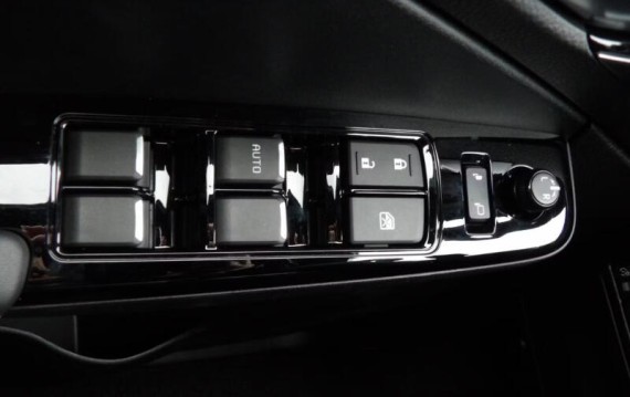 Isuzu D-Max LSE 2.2L 163K 4x4 8st. A/T (foto 20)