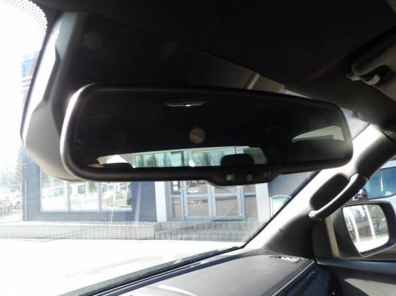 Isuzu D-Max V-Cross 2.2L 163K 4x4 8st. A/T (foto 27)