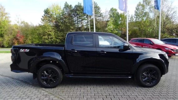 Isuzu D-Max V-Cross 2.2L 163K 4x4 8st. A/T (foto 43)